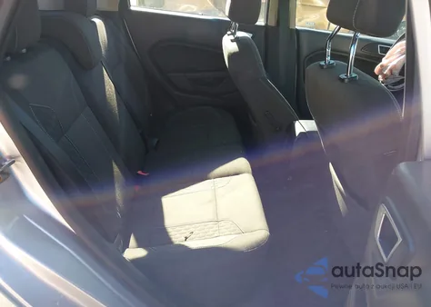 2016 Ford Fiesta Se z USA, uszkodzony, nr VIN 3FADP4EJ6GM194746